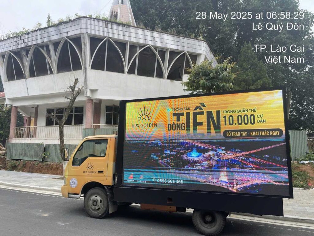 LED Truck