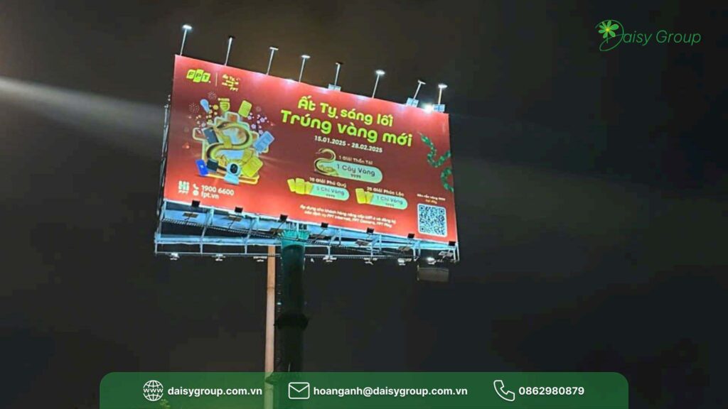 Billboard Là Gì? 5 Ưu Điểm Và Ứng Dụng Trong Quảng Cáo