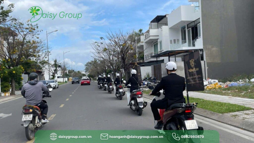 Dịch Vụ Roadshow Xe Máy Giá Rẻ, Thu Hút Mọi Ánh Nhìn