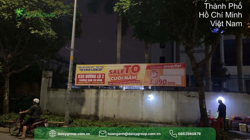 Treo Phướn Là Gì? Giải Pháp Quảng Cáo Ngắn Hạn Chi Phí Thấp 